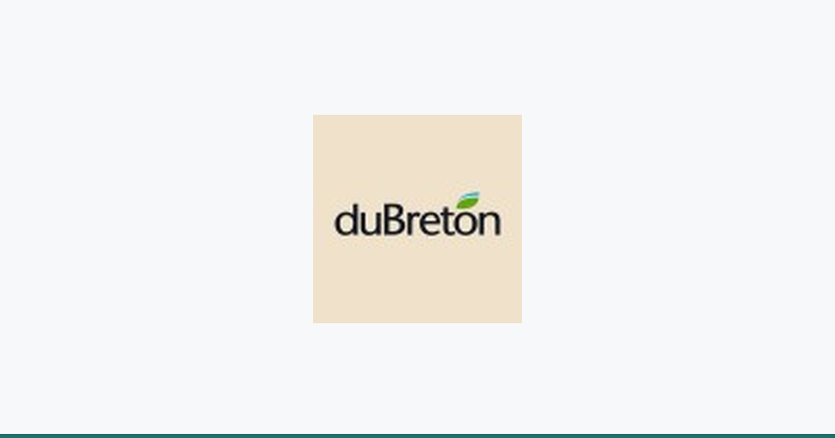 Farrowing Farm Worker — duBreton, Saint-Honoré QC